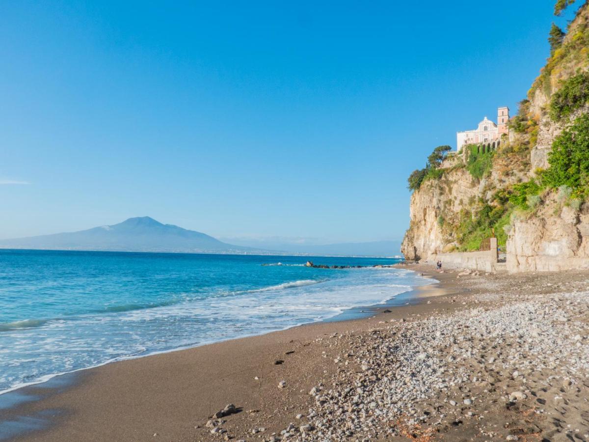Quintessenza - Sorrento Coast Rentroom فيكو إيكوينس المظهر الخارجي الصورة