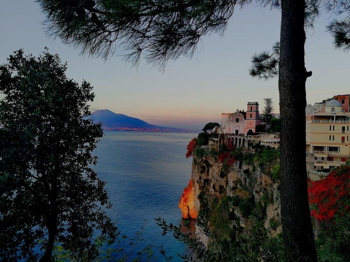 Quintessenza - Sorrento Coast Rentroom فيكو إيكوينس المظهر الخارجي الصورة